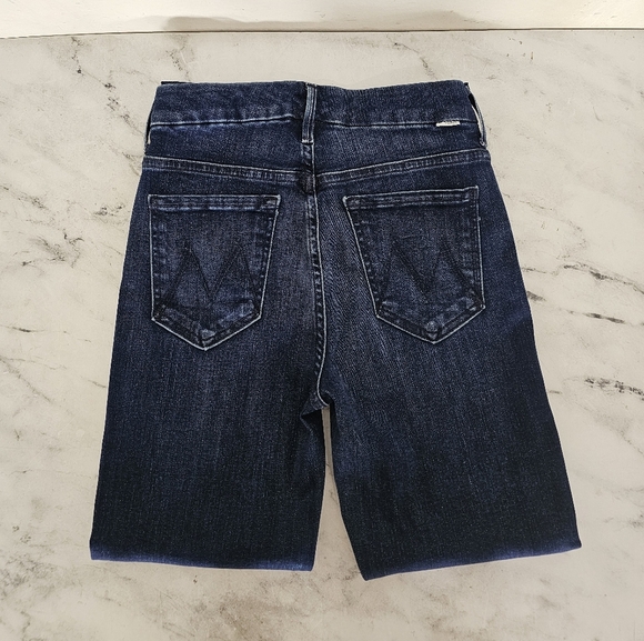 MOTHER High Waisted Looker Mint Condition Dark Blue Skinny Jeans 26 Preowned - Picture 6 of 11